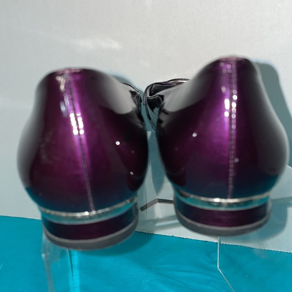 Stuart Weitzman Flats - Picture 6 of 11